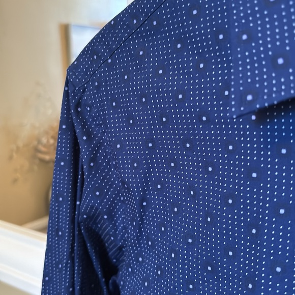 Michael Kors Tailored Classic Fit Collared Shirt Worn Once - Picture 2 of 4